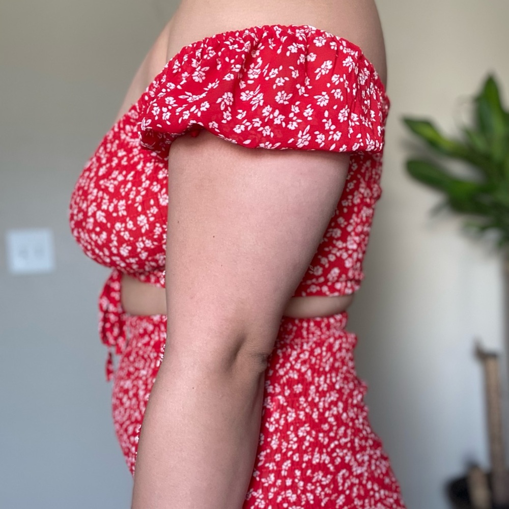 Smocked Two Piece Set - Picture 2 of 4